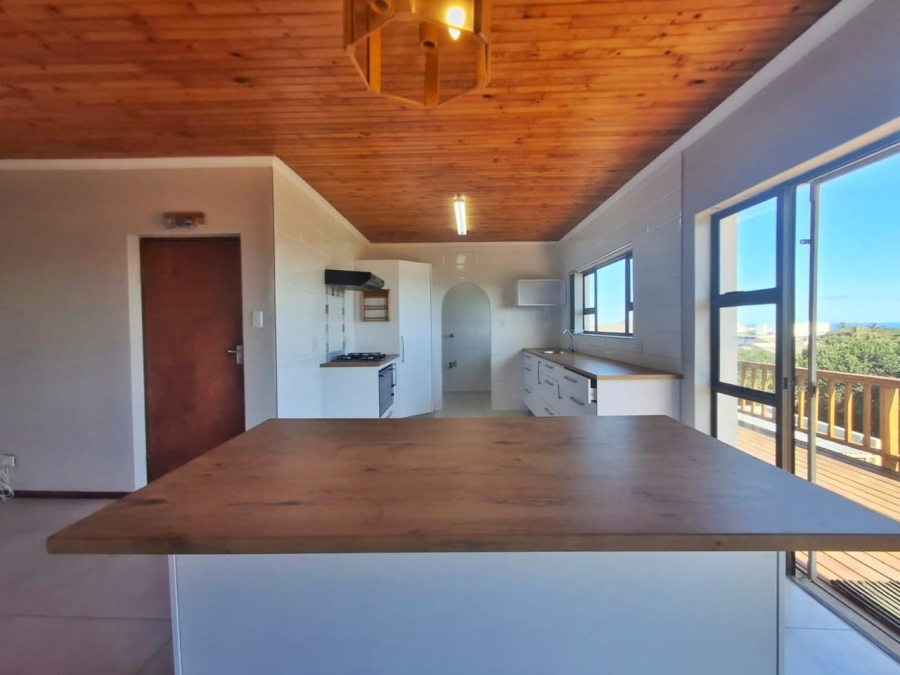 To Let 3 Bedroom Property for Rent in Wilderness Central Western Cape